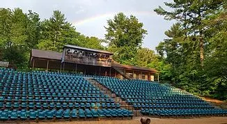 forest-edge-amphitheater-1.jpg